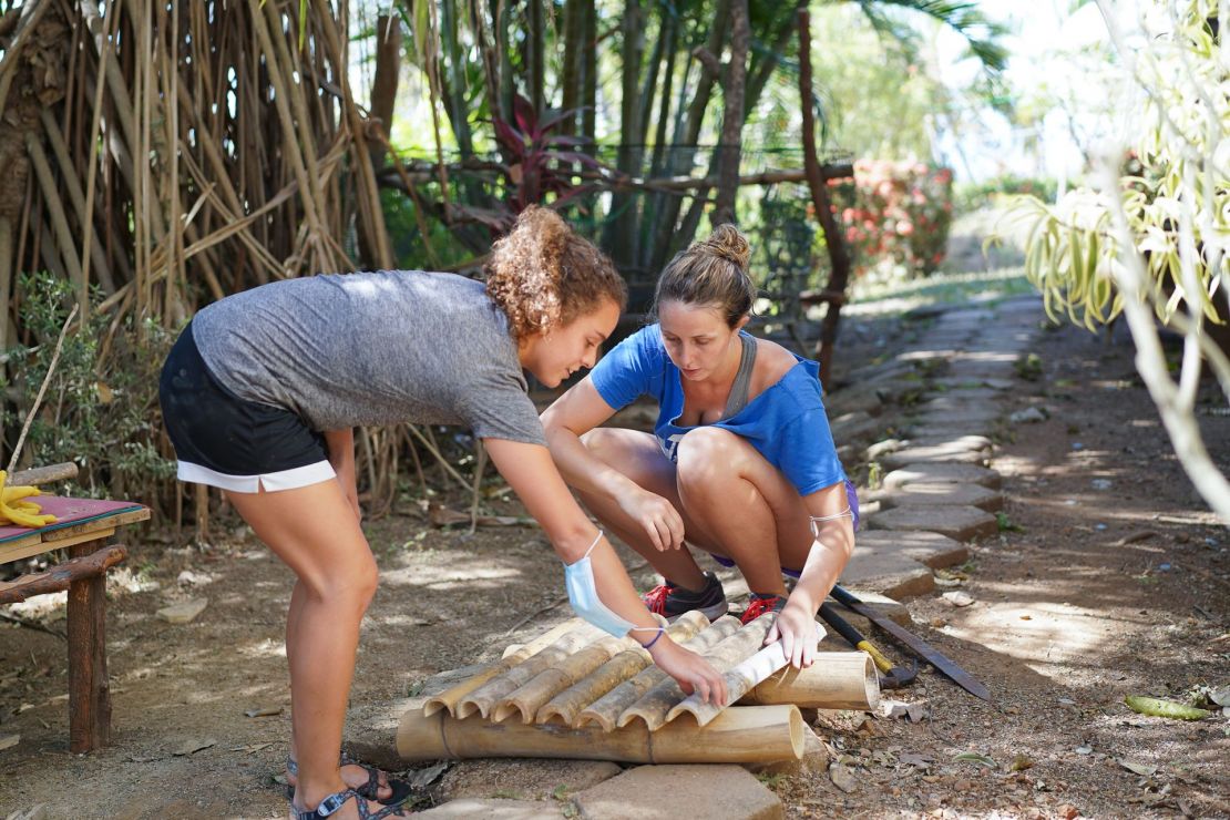 Volunteers in Costa Rica making enrichment