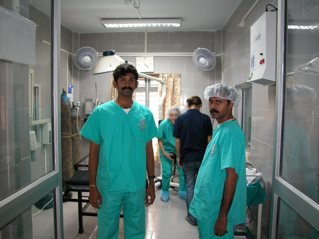 Vets at the indian bear sanctuary